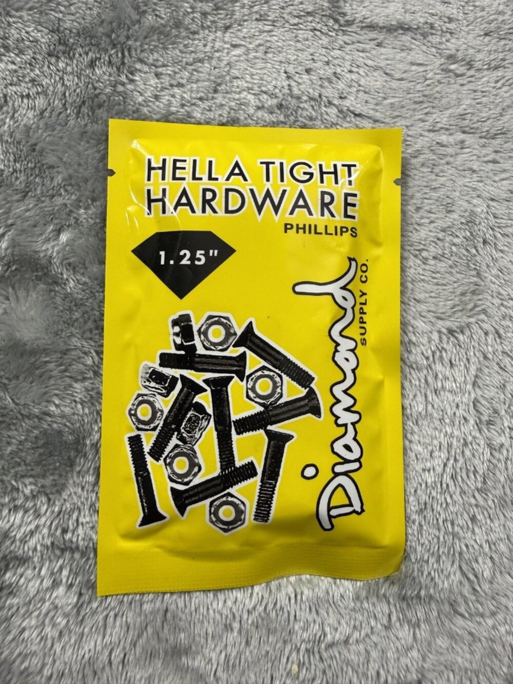 New Diamond Supply Co Hella Tight Phillips Hardware 1.25" Skateboard Bolts Set